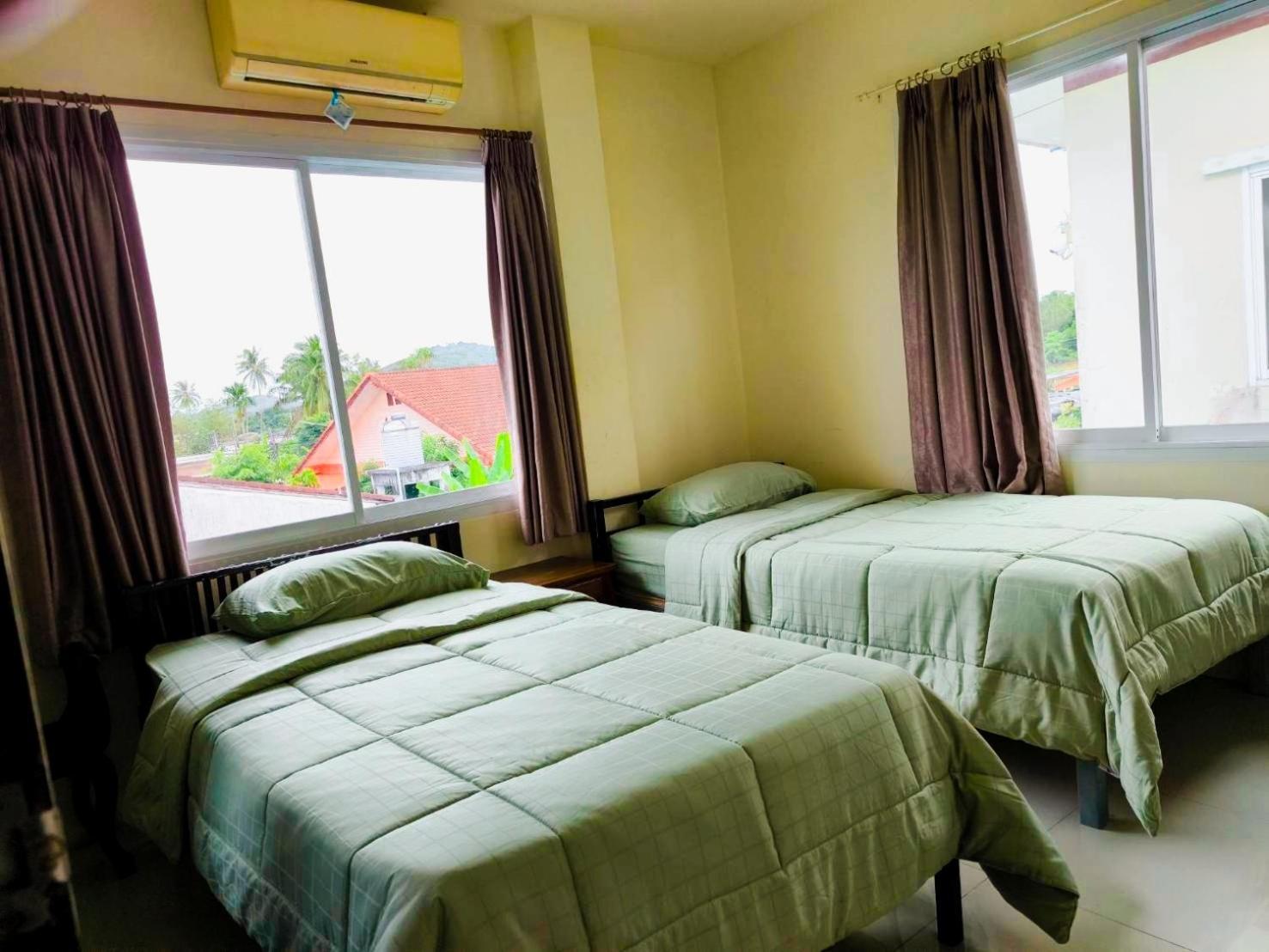 Nu Phuket Airport Resident 1 Bed & Breakfast Nai Yang Exterior photo